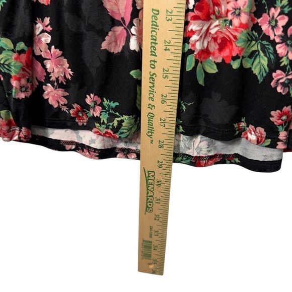 24/7 Floral Sleeveless Wrap Mini Dress medium - Picture 9 of 11